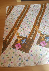 MODERN BED BLANKET - Picture 1 of 2
