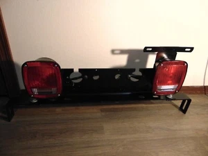 Paccar Kenworth Peterbilt A11-2263 Lamps Rear Tail Light Set W A11-1822 Brackets - Picture 1 of 7