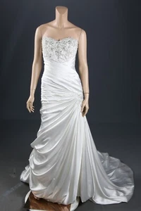 Demetrios White Satin Crystal Detail Sweetheart Strapless Wedding Dress sz 12 - Picture 1 of 3