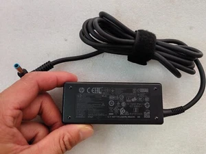 Genuine 45W Charger for HP 741427-001 HSTNN-CA40 854054-002 Blue Tip 19.5V 2.31A - Picture 1 of 4