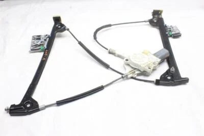 2007 MERCEDES SL550 R230 ROADSTER #209 RIGHT DOOR WINDOW REGULATOR - Image 1 of 4