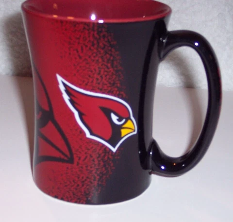 NFL Arizona Cardinals Coffee Mug - 14 oz. - Excellent Condition - Unique Design Cover