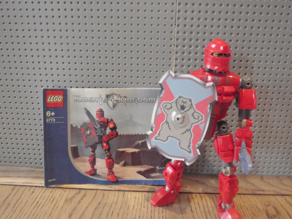Lego Knights Kingdom 8773 Santis (100% Complete) Msc - Image 1 of 1