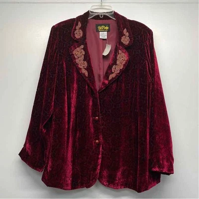 Bob Mackie Warable Art Women's Size 1X Red Embossed Beaded Button Up Jacket - Image 1 of 4