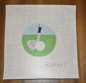 hand painted needlepoint canvas #14 golf ball club 3 1/4" round - Picture 1 of 1