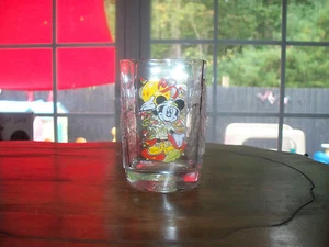 2000 MCDONALDS DISNEY MILLENNIUM GLASS "MICKEY" - Picture 1 of 1