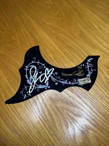Taylor Swift  Autographed Pick Guard COA AUTHENTIC Hologram - Picture 1 of 7