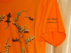 Raised Graphic Lizards 2002 Look & Touch Short Sleeve M T-Shirt Kris Hackelman - Picture 1 of 3