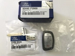 Elantra Sedan 2017-2018 Smart Key FOB Keyless Entry Remote Transmitter New OEM - Picture 1 of 3