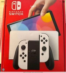 Nintendo Switch OLED 64 GB Console di Gioco Portatile BIANCA, Custodia Ufficiale e Giochi - Foto 1 di 7