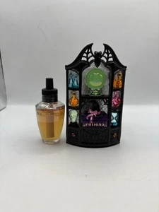 Bath & body Works potion wallflower w/ white pumpkin bulb - Picture 1 of 2