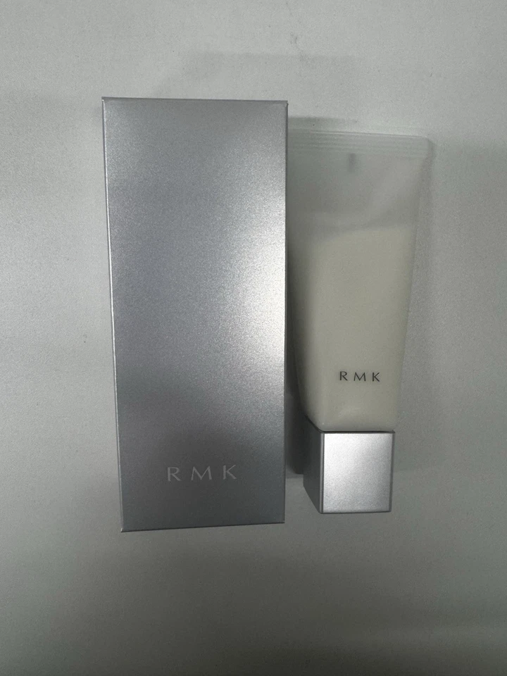 RMK Smooth Fit Poreless Base 01 | Primer 35g Pore Blurring [Japan Exclusive] - Image 1 of 3