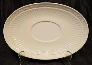 Mikasa Italian Countryside Replacement Underplate to Gravy Boat Cream Lovely EUC - Picture 1 of 4
