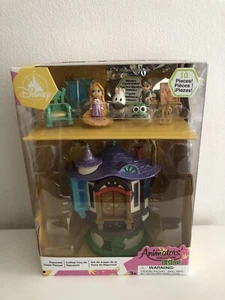 Disney Store, Rapunzel Cottage Playset, Disney Animators' Collection Littles-NEW - Foto 1 di 5