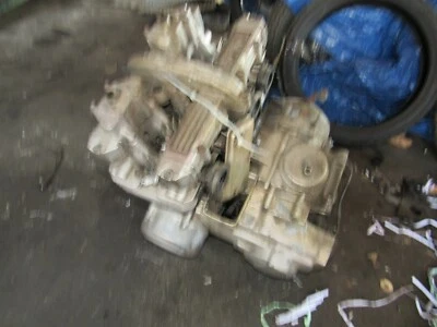 1983 kawasaki kz550 f spectre motor engine cylinder head crank transmission - Image 1 of 2