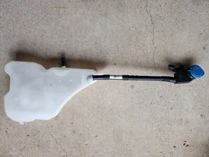 BMW 330i G20 WINDSHIELD WIPER WASHER RESERVOIR TANK OEM 2019 - 2023 - Picture 1 of 5