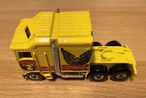 Vintage Hot Wheels 1982 Thunder Roller Semi Truck Yellow Eagle 1/64 Malaysia - Picture 1 of 8