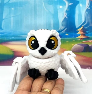 3D Printed Articulated Snow Owl, 2.75" Articulated Fidget Owl Fidget Toy - Picture 1 of 7