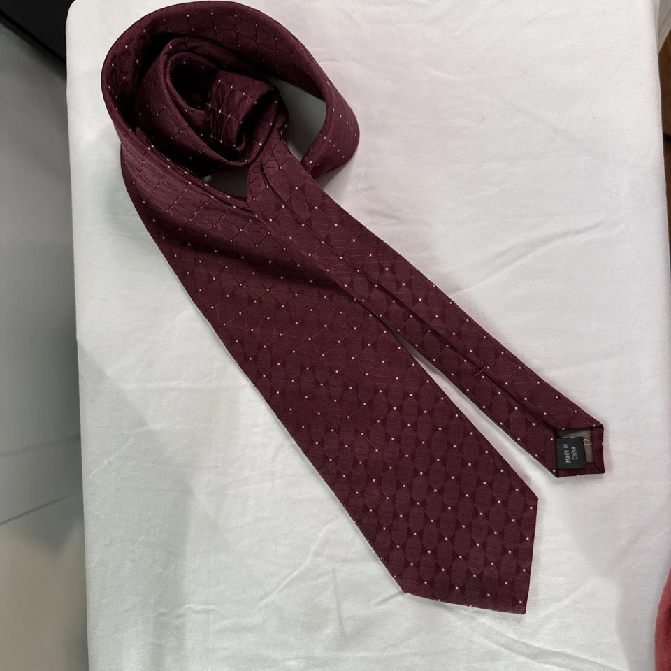 Corbata para hombre Calvin Klein mezcla de seda texturizada Foto 1 de 4