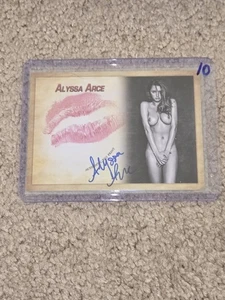 Alyssa Arce Collectors Expo Autograph Signed Kiss Card Model #10 - Picture 1 of 2
