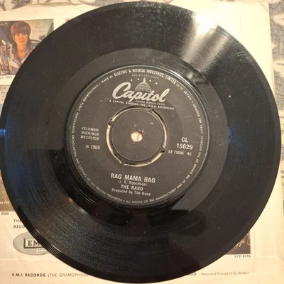 THE BAND "RAG MAMA RAG" 45 RPM VINYL SINGLE 1970 - Image 1 of 2