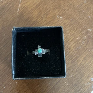 VINTAGE NAVAJO THUNDERBIRD TURQUOISE STERLING SILVER RING SIZE 5.5 Estate - Picture 1 of 6