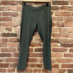 Fair Harbor Bayview Colorblock Legging in Thyme Size Large - Picture 1 of 4