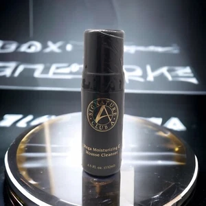 Signature Club A Mega Moisturizing C Mousse Cleanser, 4.5 oz/132mL Lemon Verbena - Picture 1 of 15