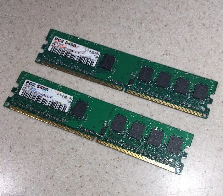 OC 2x1gb Ram PC2 5400 2gb total - Image 1 of 1