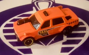 HOT WHEELS CITY WORKS TIME ATTAXI - Picture 1 of 2