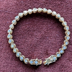 3.20 CTW Round Cut Moissanite Women's 7'' Tennis Bracelet 14K Yellow Gold Plated - Picture 1 of 10