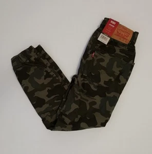 New! Boy's Levi's Twill Camoflauge Joggers Size 8 10 12 14 - Picture 1 of 3