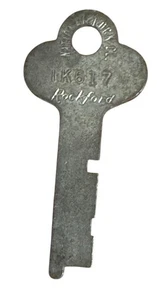 Llave plana de acero Rockford National Lock Co de colección #IK617 - Imagen 1 de 4