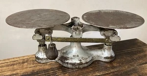 Vintage No. 2 Detecto Cast Iron Balance Scale RARE 16 lb 8 kg Model WORKS - Picture 1 of 12