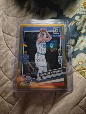 2023-24 Donruss Optic Gordon Hayward Gold Prizm /10 - Image 1 of 2