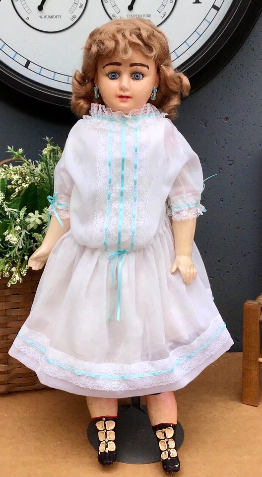 Шикарная антикварная кукла 25 дюймов с восковой композицией — голубые стеклянные глаза, блондинка Хума - Изображение 1 из 4