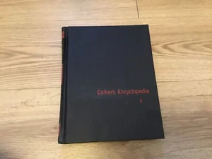 1970 Colliers Encyclopedia Volume 2 Amen to Artillery Vintage Hardcover Book - Picture 1 of 4