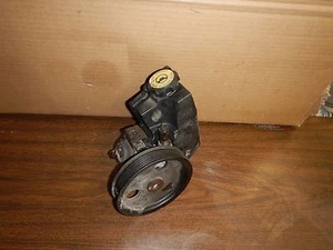 Bomba de dirección asistida Jeep Wrangler TJ 97-06 4.0 ENVÍO GRATUITO - Imagen 1 de 1