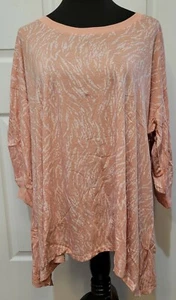 LuLaRoe Cozy Kate 3/4 Sleeve Shirt Size 2X 2XL Beautiful Peachy/Pink Pattern NWT - Picture 1 of 5