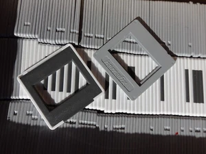 Diarahmen Hamafix ca 260x + Wechselrahmen ca 60x glaslos - Bild 1 von 2