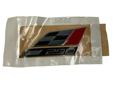 Emblema de oscilación trasera original Seat Leon 5F 6J9853687C Foto 1 de 3