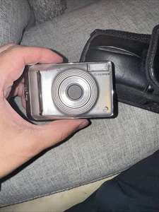 Fujifilm Digital Camera FinePix A600 6.3MP Silver Tested - Picture 1 of 6