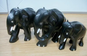 TRIO OF ANTIQUE  EBONY  HAND CARVED WOODEN ELEPHANTS - Picture 1 of 4