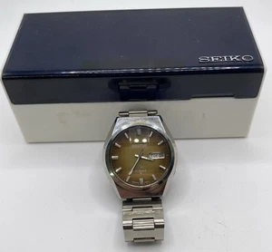 Orologio uomo Seiko 5 Actus argento sterling 6106-8760. 8 - Foto 1 di 8