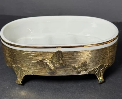 Vtg 60s STYLEBUILT Hollywood Regency Soap Dish Ormolu Gold Plate BUTTERFLIES - Image 1 of 4