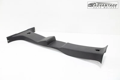 2005 HUMMER H2 LEFT DRIVER SIDE B PILLAR TRIM COVER PANEL 15233378 OEM - Image 1 of 4