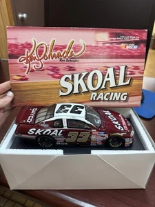 1999 Action KEN SCHRADER #33 Red Skoal Racing Chevy Monte Carlo 1/24 DieCast - Picture 1 of 1