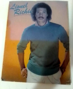 Lionel Richie – Edited by Milton Okun – Paper Back ISBN: 0-89524-175-7 – pre own - Picture 1 of 8