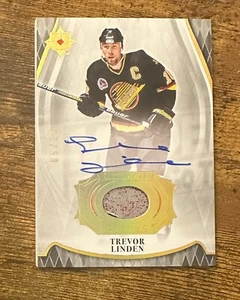 2023-24 Ultimate Collection Ultimate Planks Autographs Trevor Linden /10 X14191 - Picture 1 of 2