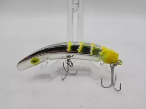 Luhr Jensen Pre-Rapala Kwikfish K16 metallizzato Chartreuse Tiger Hot Tail sonagli - Foto 1 di 3